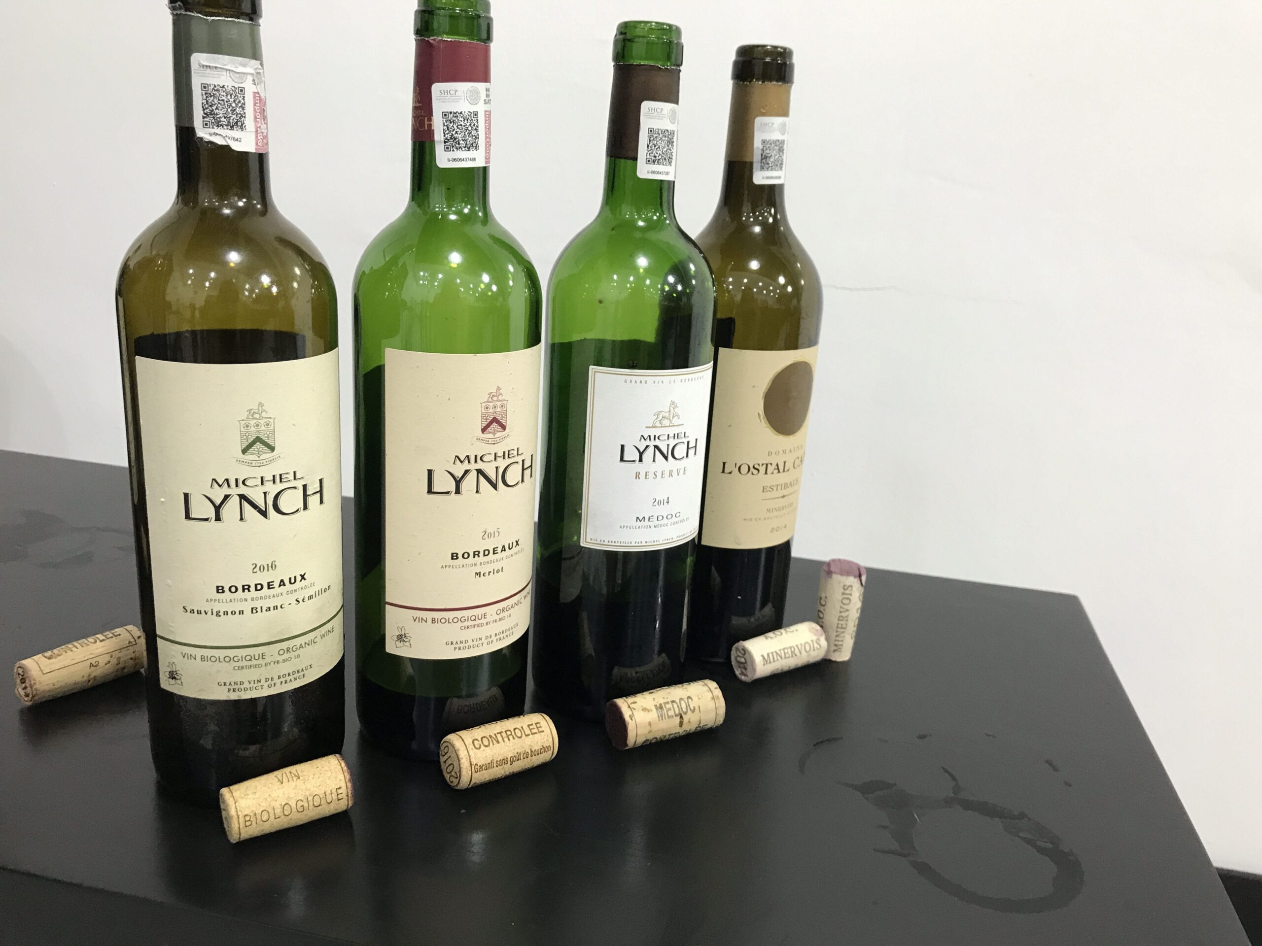 Cata de vinos de la Bodega  MICHEL LYNCH